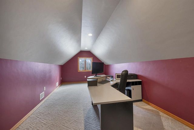 2503 WILDING WAY, Suamico, WI 54173