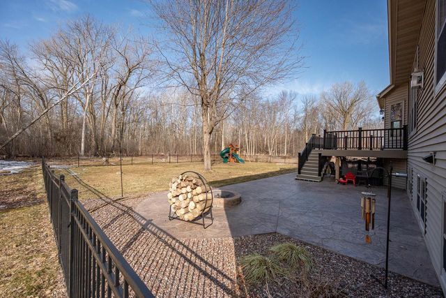 2503 WILDING WAY, Suamico, WI 54173