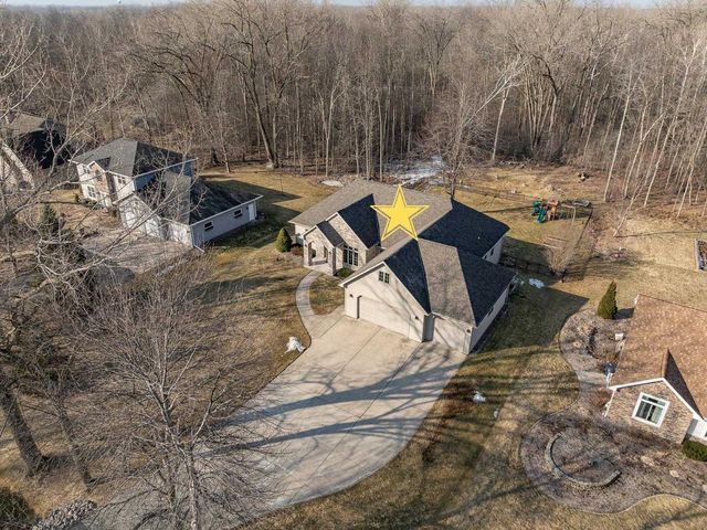 2503 WILDING WAY, Suamico, WI 54173