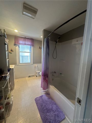 81 Aldrich Place, Buffalo, NY 14220