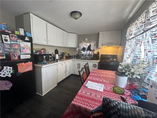 81 Aldrich Place, Buffalo, NY 14220