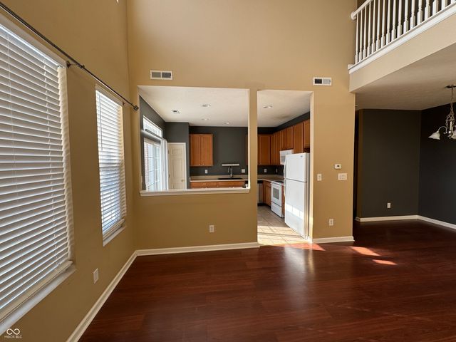 4027 Much Marcle Drive, Zionsville, IN 46077