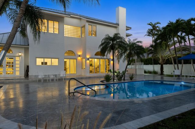 607 Intracoastal Drive, Fort Lauderdale, FL 33304