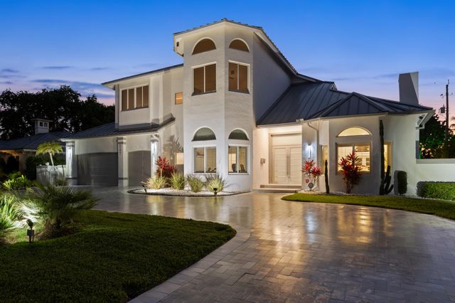 607 Intracoastal Drive, Fort Lauderdale, FL 33304