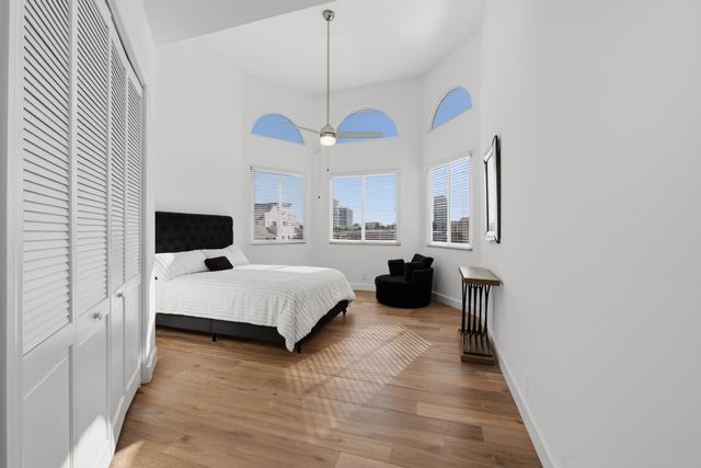 607 Intracoastal Drive, Fort Lauderdale, FL 33304