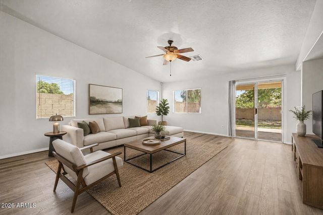 3661 E THUNDERHEART Trail, Gilbert, AZ 85297