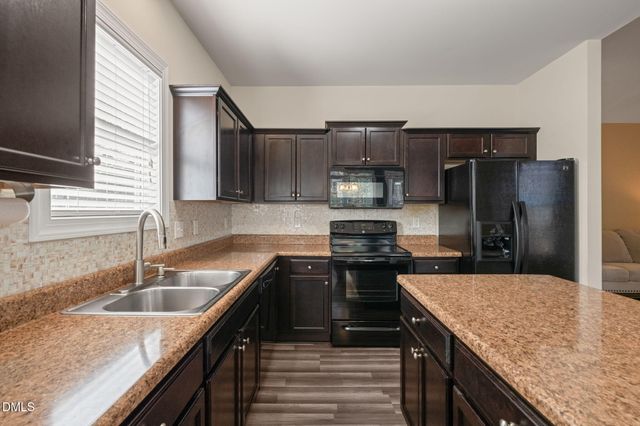 444 Everland Parkway, Angier, NC 27501