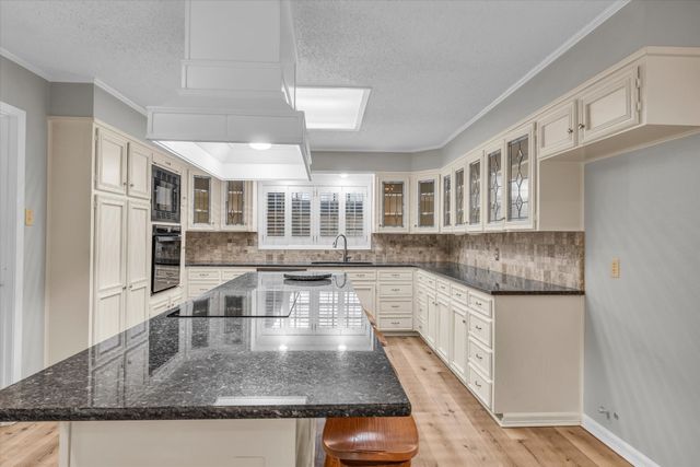 15796 Chapel Road, Lorena, TX 76655