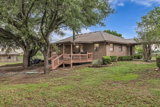 15796 Chapel Road, Lorena, TX 76655