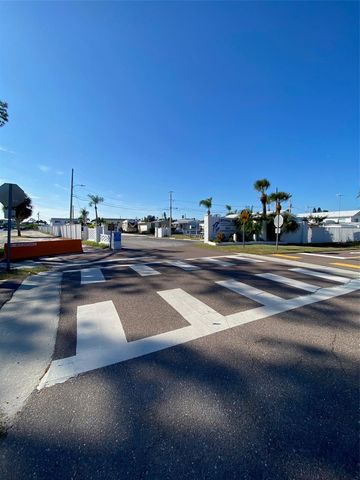 667 YAWL LANE, Palm Harbor, FL 34683