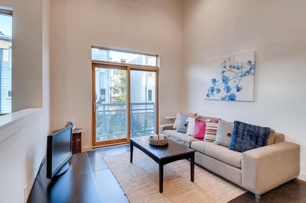 1601 E 5th ST 225, Austin, TX 78702