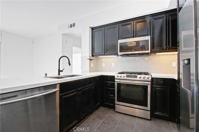 13044 Pacific, Playa Vista, CA 90094