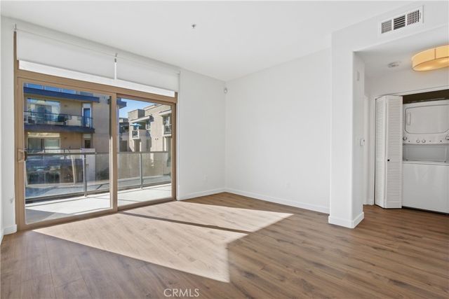 13044 Pacific, Playa Vista, CA 90094