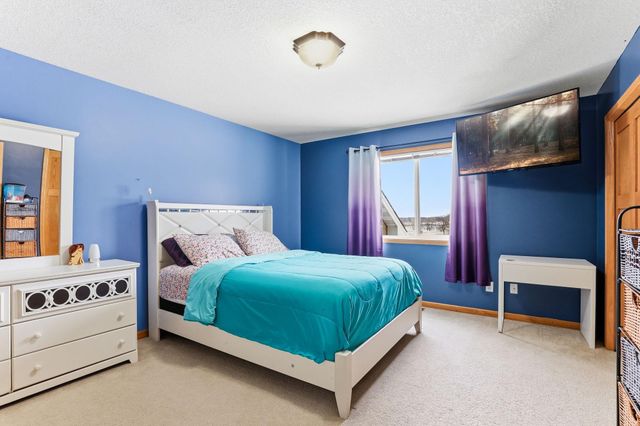 15732 100th Street SE, Becker, MN 55308