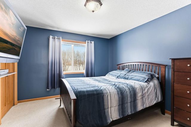 15732 100th Street SE, Becker, MN 55308