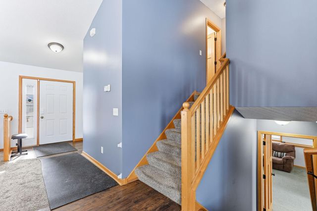 15732 100th Street SE, Becker, MN 55308