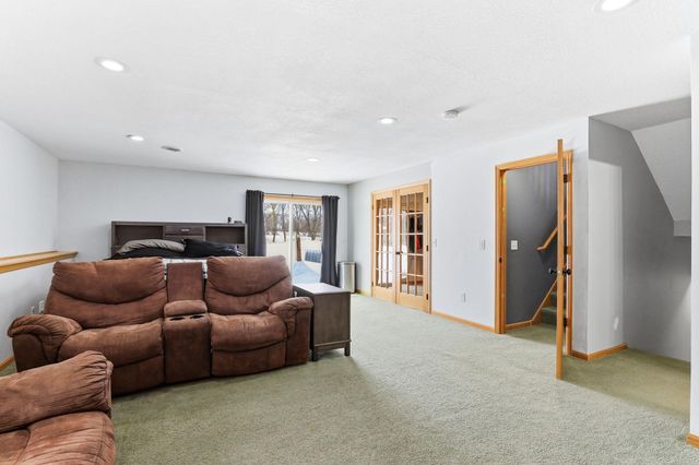 15732 100th Street SE, Becker, MN 55308