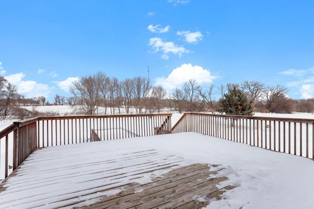 15732 100th Street SE, Becker, MN 55308