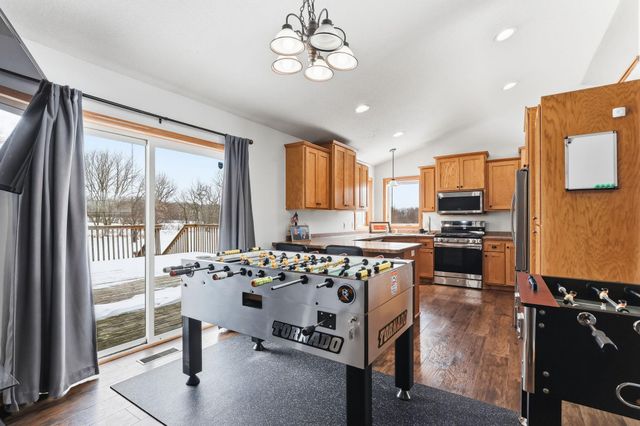 15732 100th Street SE, Becker, MN 55308