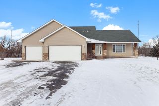 15732 100th Street SE, Becker, MN 55308