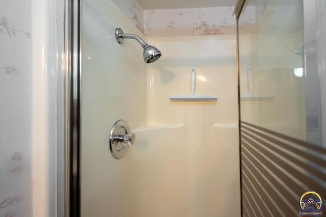 6444 SE Paulen RD, Berryton, KS 66409