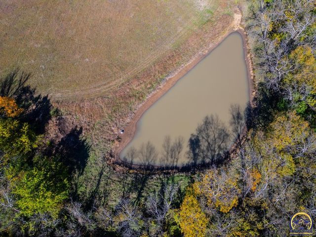 6444 SE Paulen RD, Berryton, KS 66409