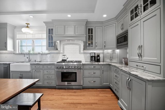 113 WAVERLY RD, Wyncote, PA 19095