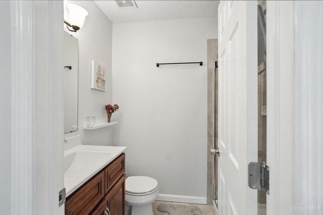 329 Ridgeview Lane, Monroe, OH 45050