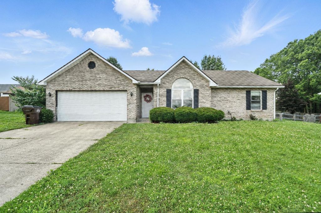 329 Ridgeview Lane, Monroe, OH 45050