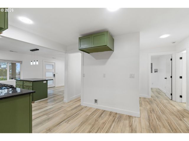 9504 Se 77TH Ave, Milwaukie, OR 97222