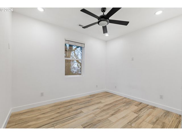 9504 Se 77TH Ave, Milwaukie, OR 97222