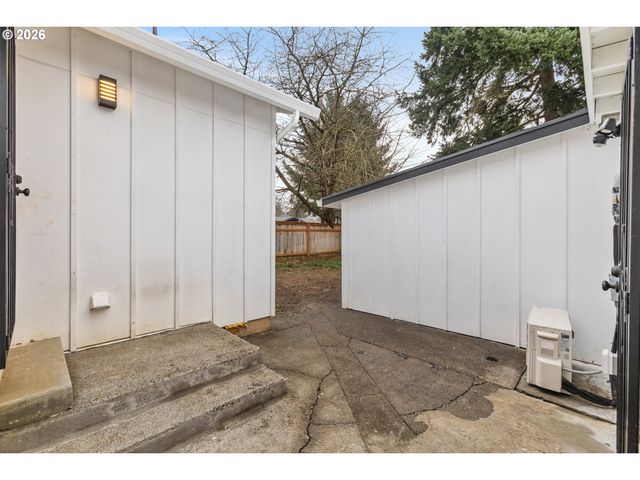 9504 Se 77TH Ave, Milwaukie, OR 97222