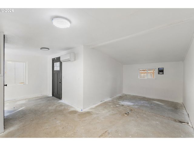 9504 Se 77TH Ave, Milwaukie, OR 97222