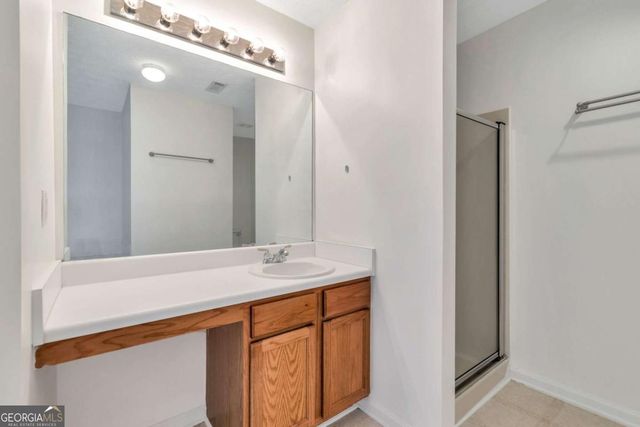 6243 Shoreview Circle, Flowery Branch, GA 30542