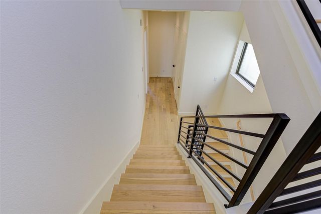 1803 Dunlavy Street, Houston, TX 77006