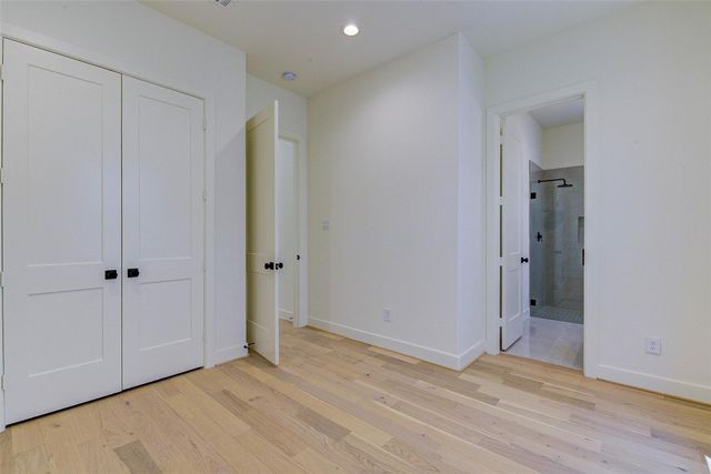 1803 Dunlavy Street, Houston, TX 77006