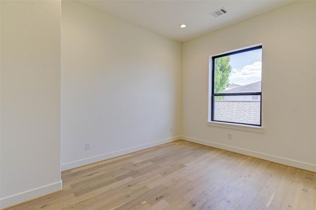 1803 Dunlavy Street, Houston, TX 77006