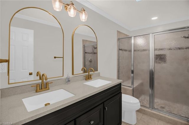 308 School Street, Lexington, NC 27292