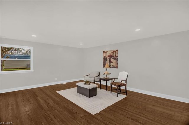 308 School Street, Lexington, NC 27292