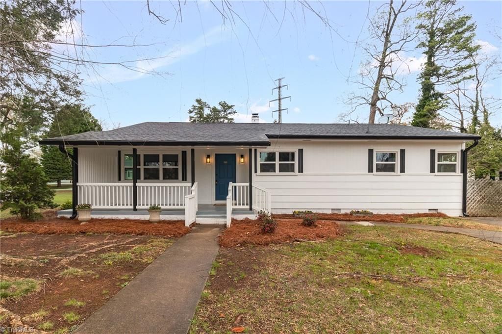 308 School Street, Lexington, NC 27292