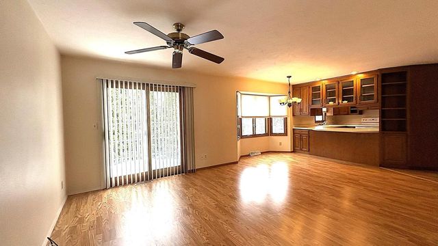 30 HERITAGE COURT, Fond Du Lac, WI 54935