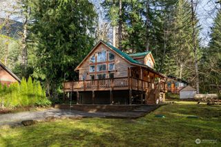 7548 Olsen Drive, Deming, WA 98244