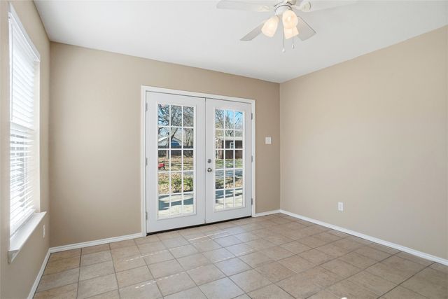 3205 Caddo Trail, Lake Worth, TX 76135