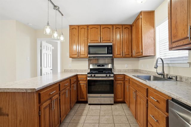 3205 Caddo Trail, Lake Worth, TX 76135