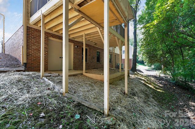 1935 Hamptonwood Road, Rock Hill, SC 29732