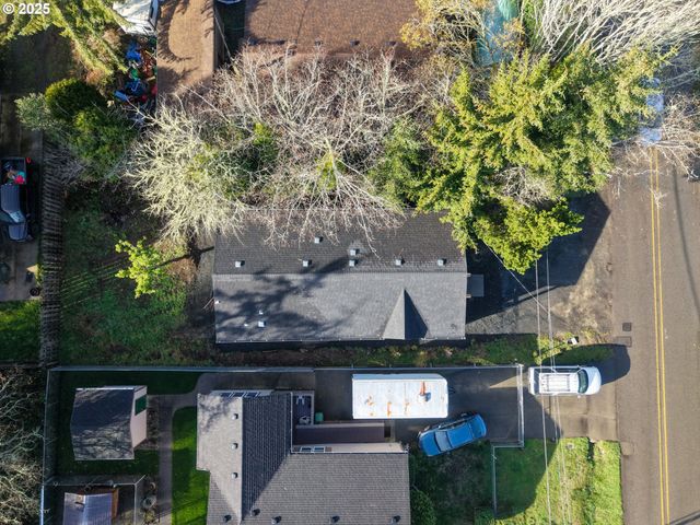 90766 HOLLYWOOD Ln, Coos Bay, OR 97420