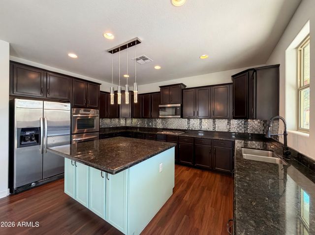 1945 E MIA Lane, Gilbert, AZ 85298