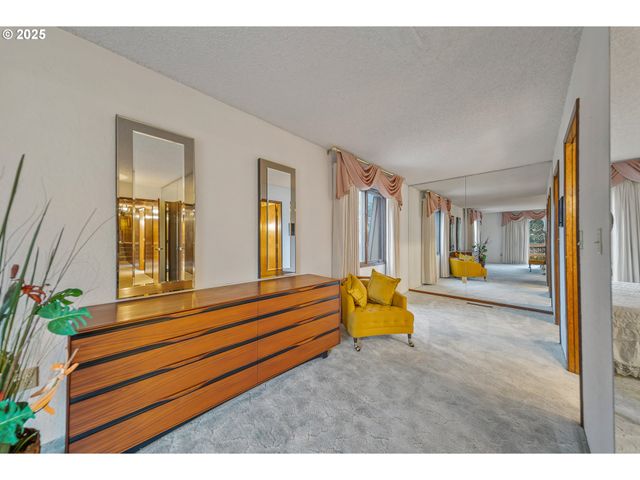 413 THORA CIRCLE Dr, Winchester, OR 97495