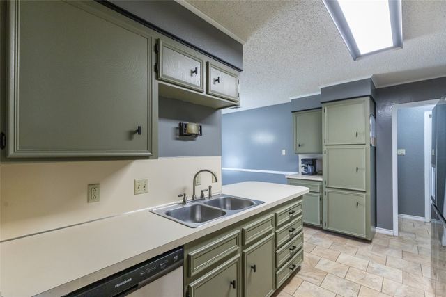 3542 PAINT BRUSH Drive, Abilene, TX 79606