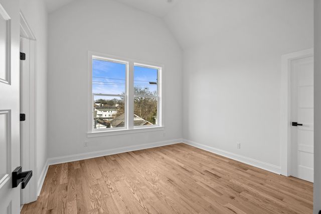 2312 18th Ave, N, Nashville, TN 37208